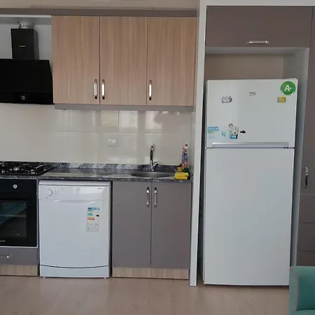 1+1 Furnished Flat With Pool Apartman *