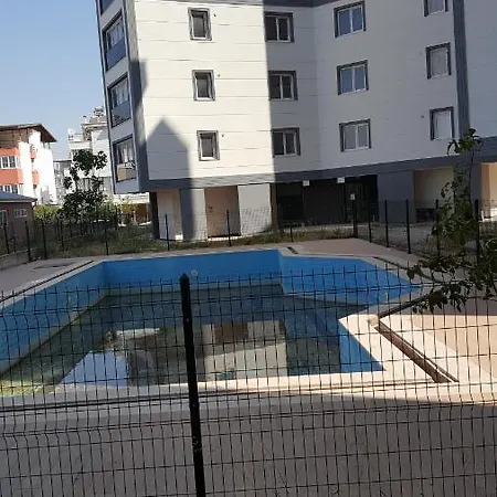 1+1 Furnished Flat With Pool Apartman Antalya